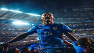 Kvaratskhelia ghi bàn vào Liverpool lượt đi C1
